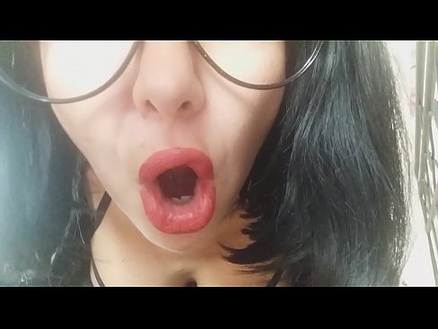 ❤️ Honey, iya iyawo rẹ ko ni jẹ ki o lọ si ile-iwe loni... Mo nilo rẹ pupọ… wa %yo.pornolemon.ru ❌️❤